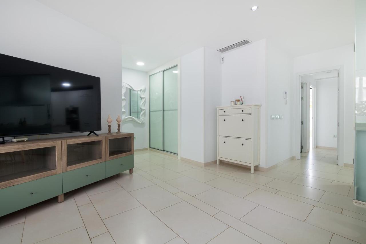 Luxury Avilla Olas - Swimming Pool 85m Long - Garage Apartment Palm-mar