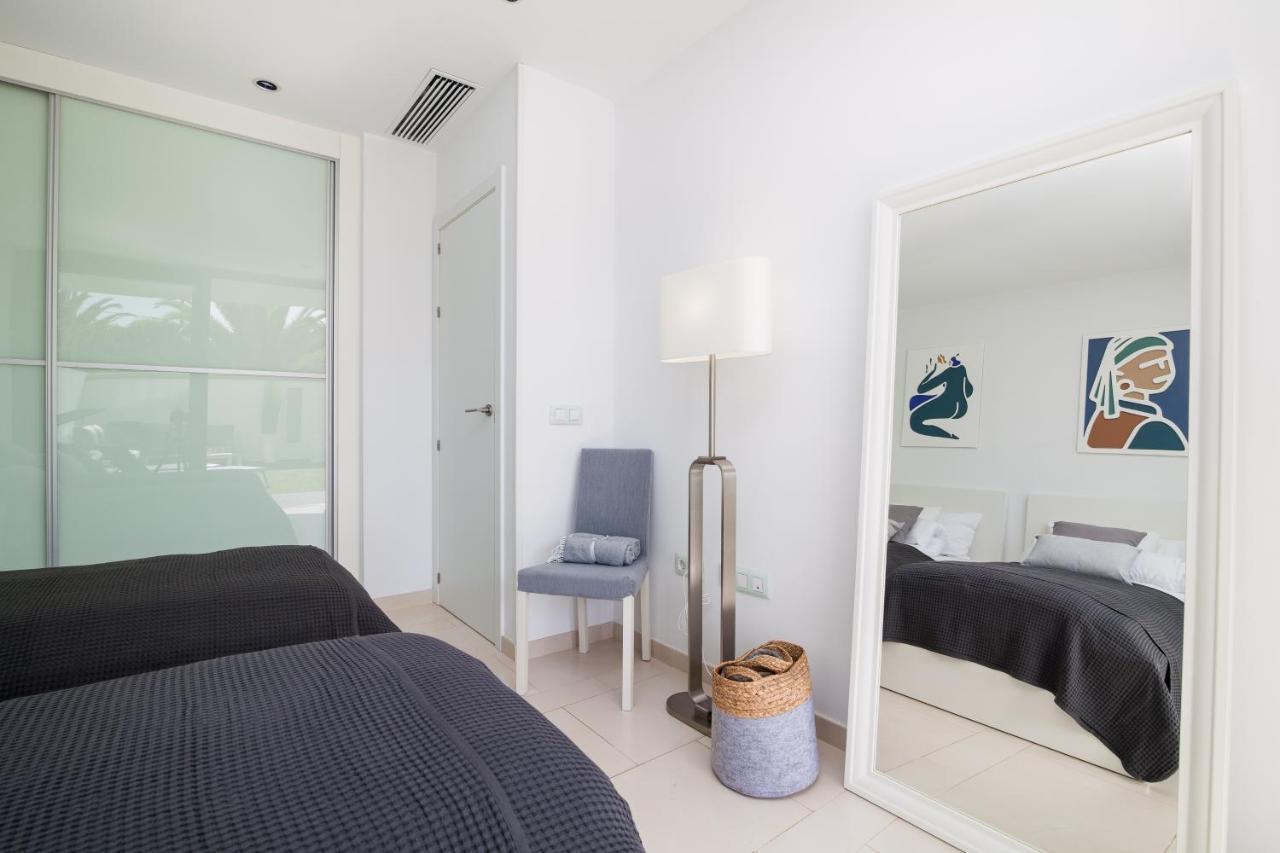 Apartment Luxury Avilla Olas - Swimming Pool 85m Long - Garage