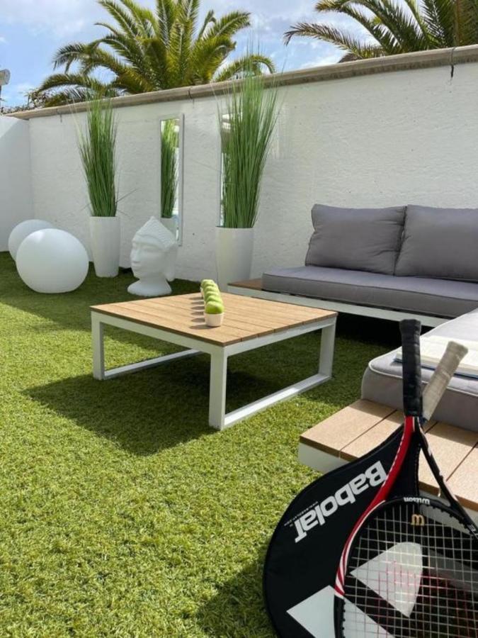 Luxury Avilla Olas - Swimming Pool 85m Long - Garage Apartment